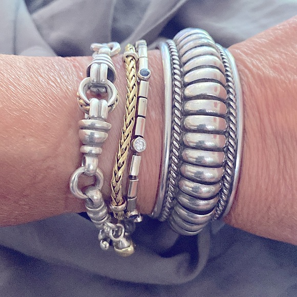 Priscilla Apache Navajo Designed Sterling Silver Cuff Bracelet - Picture 4 of 9